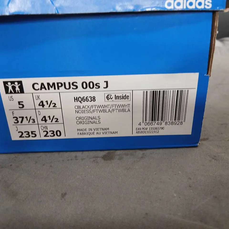 ADIDAS CAMPUS SNEAKERS – BLACK/WHITE, UK 4.5