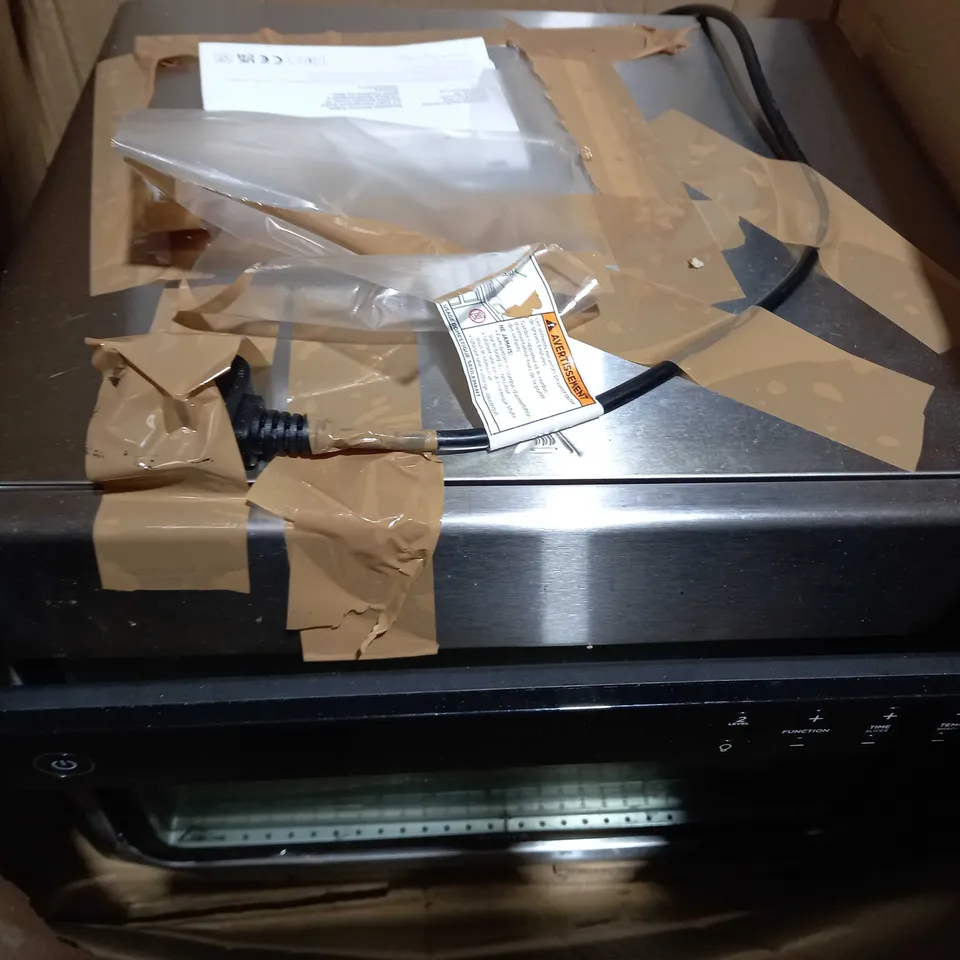 NINJA FOODI COUNTERTOP MULTIFUNCTION OVEN