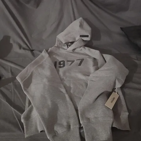 ESSENTIALS FEAR OF GOD GREY HOODIE SIZE SMALL