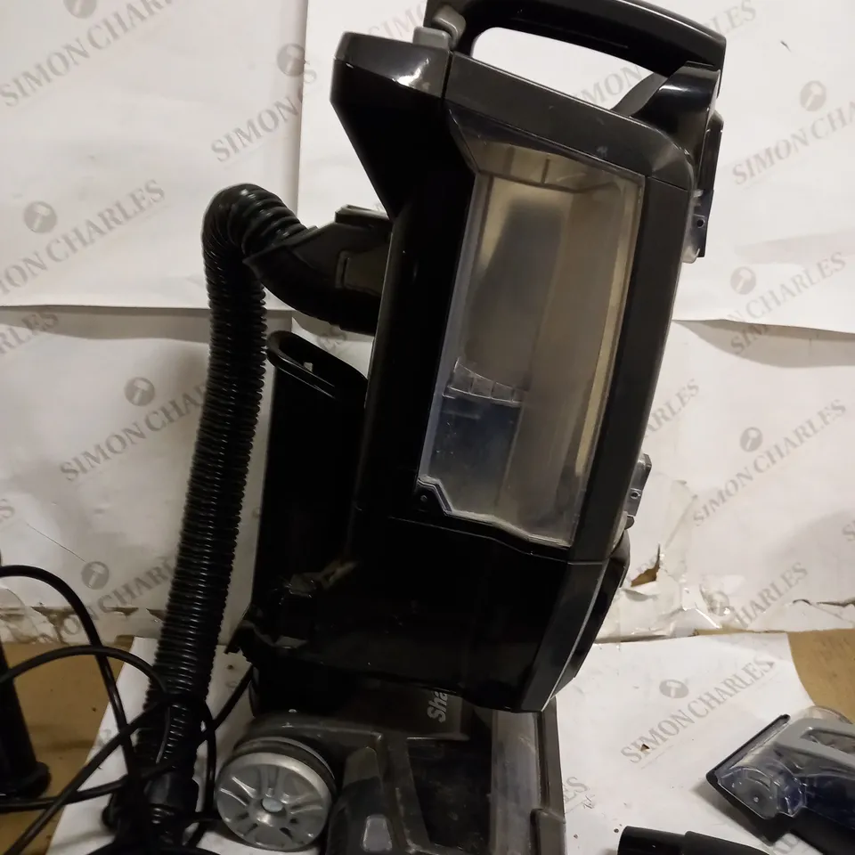 SHARK NV620UKT UPRIGHT CORDED VACUUM CLEANER HOOVER WITH ATTACHMENTS 