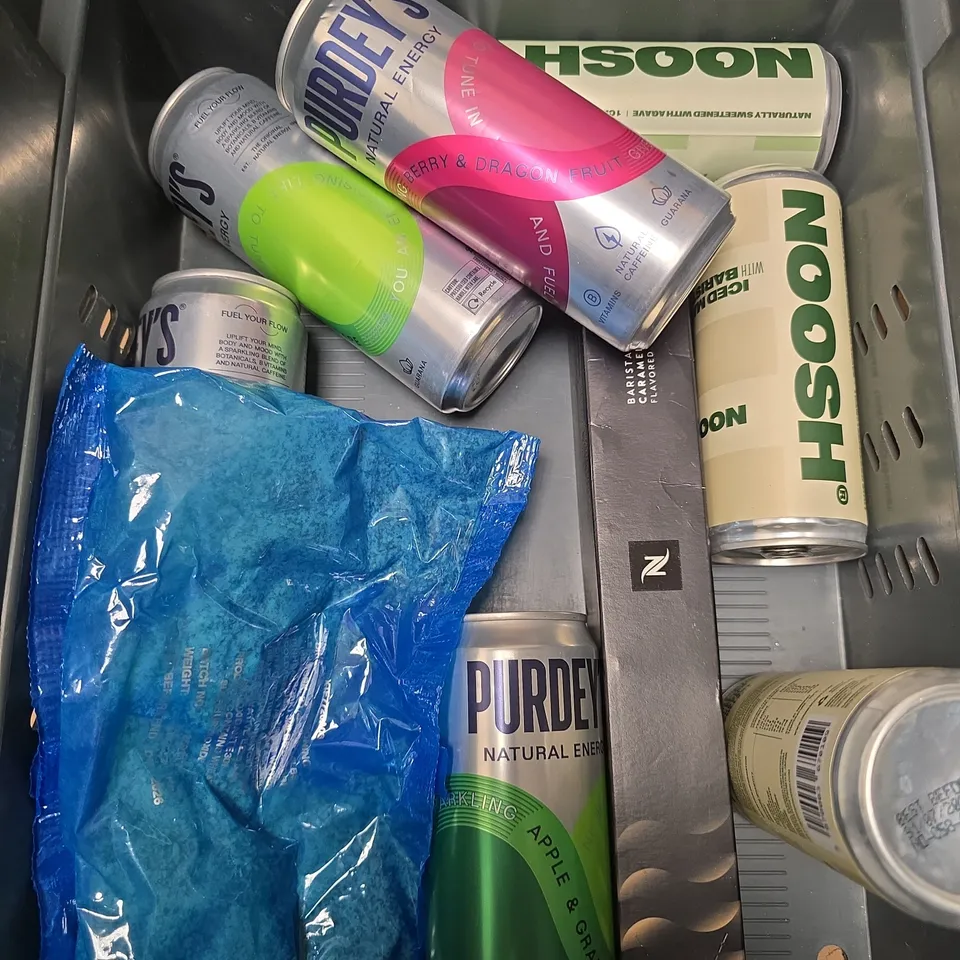 APPROXIMATELY 10 ASSORTED FOOD/DRINK PRODUCTS TO INCLUDE RAVE COFFEE, ROBINSONS ORANGE, NOOSH DRINK ETC 