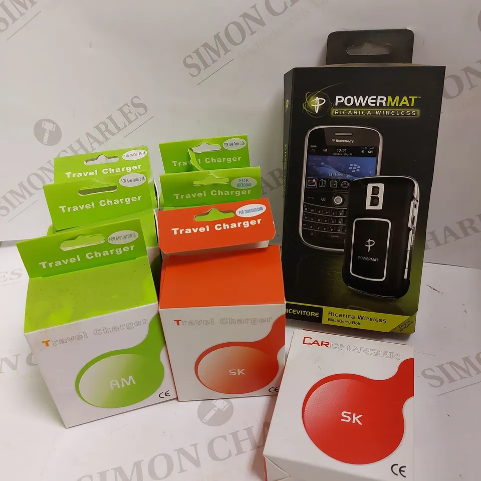 LOT OF 8 ITEMS INCLUDING TRAVEL AND CAR CHARGERS, WIRELESS CHARGER MAT FOR BLACKBERRY