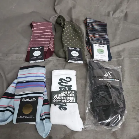 LOT OF 6 ASSORTED PAIRS OF SOCKS TO INCLUDE - PANTHERELLA - SUPA DUBA GOODS - REVOLUTION RACE - VARIOUS SIZES