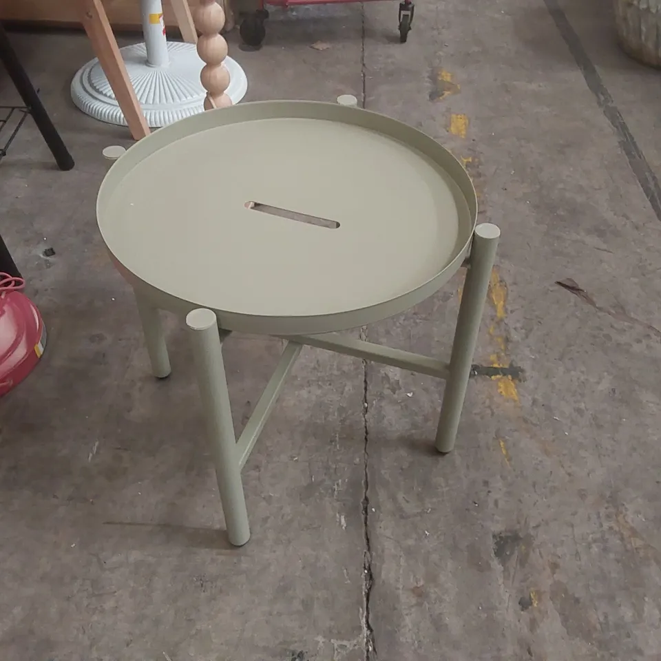 DESIGNER METAL OUTDOOR TABLE