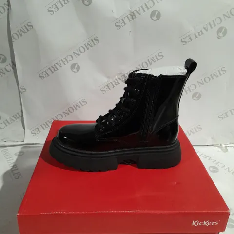 BLACK KICKERS KENZI BOOTS SIZE 32
