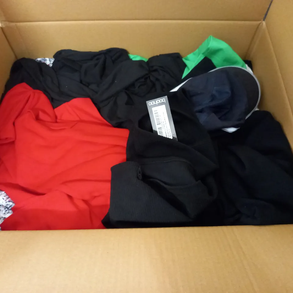 LARGE QUANTITY OF ASSORTED HOUSEHOLD ITEMS TO INCLUDE ASOS, BOOHOO AND NUTMEG