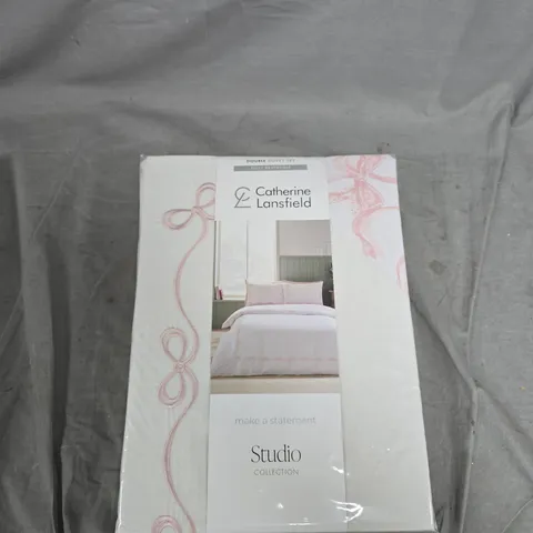 CATHERINE LANSFIELD STUDIO COLLECTION DOUBLE DUVET SET β MAKE A STATEMENT, SET OF 2 (FULLY REVERSIBLE)