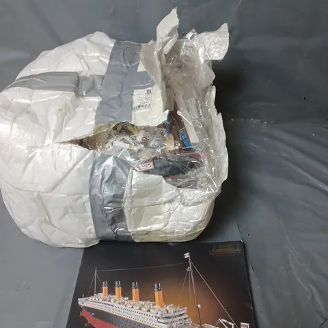 LEGO TITANIC 