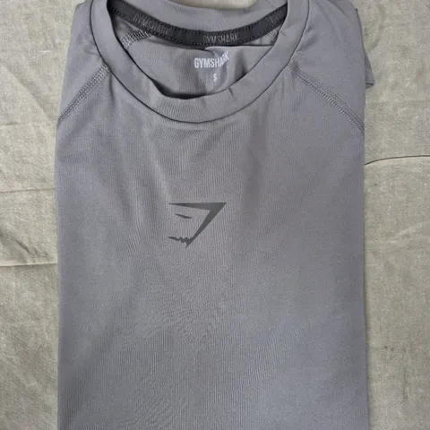 GYM SHARK ELEMENT BASELAYER T-SHIRT IN GREY SIZE SMALL