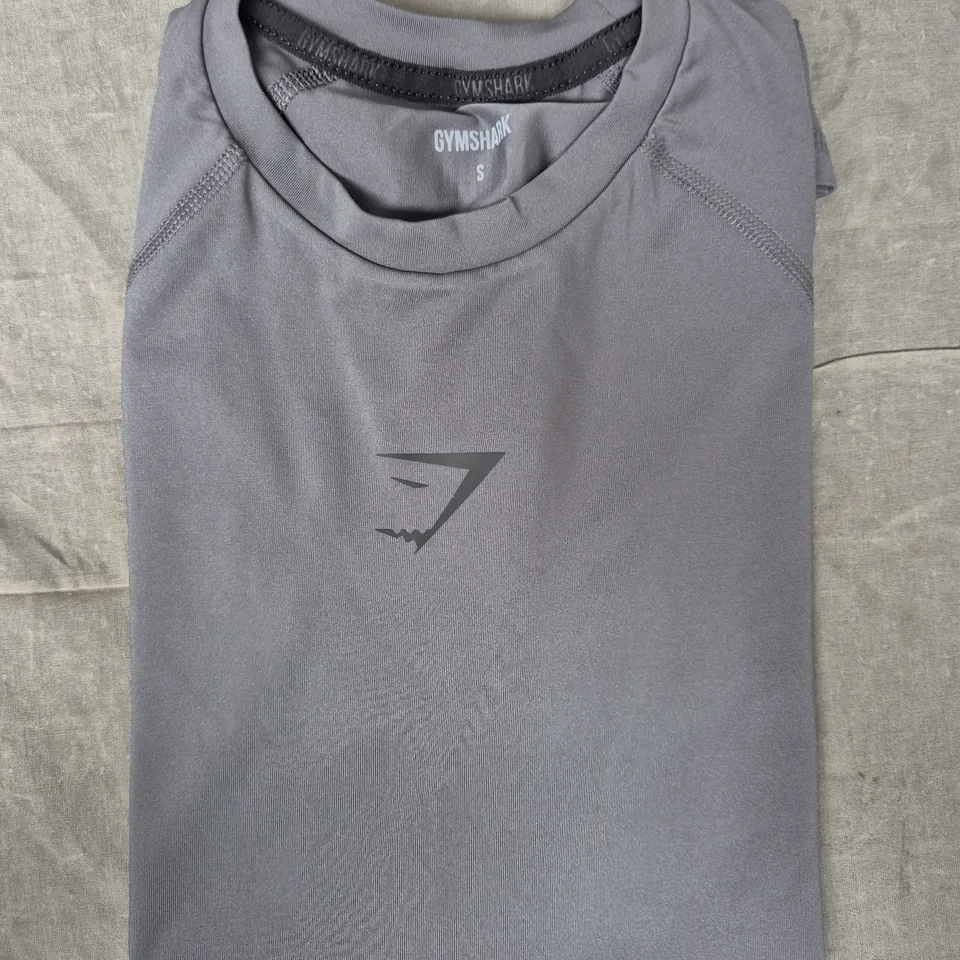 GYM SHARK ELEMENT BASELAYER T-SHIRT IN GREY SIZE SMALL