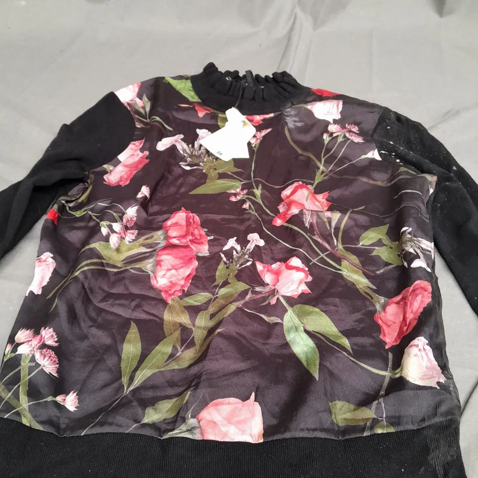 TED BAKER LONG SLEEVE T-SHIRT - SIZE 1