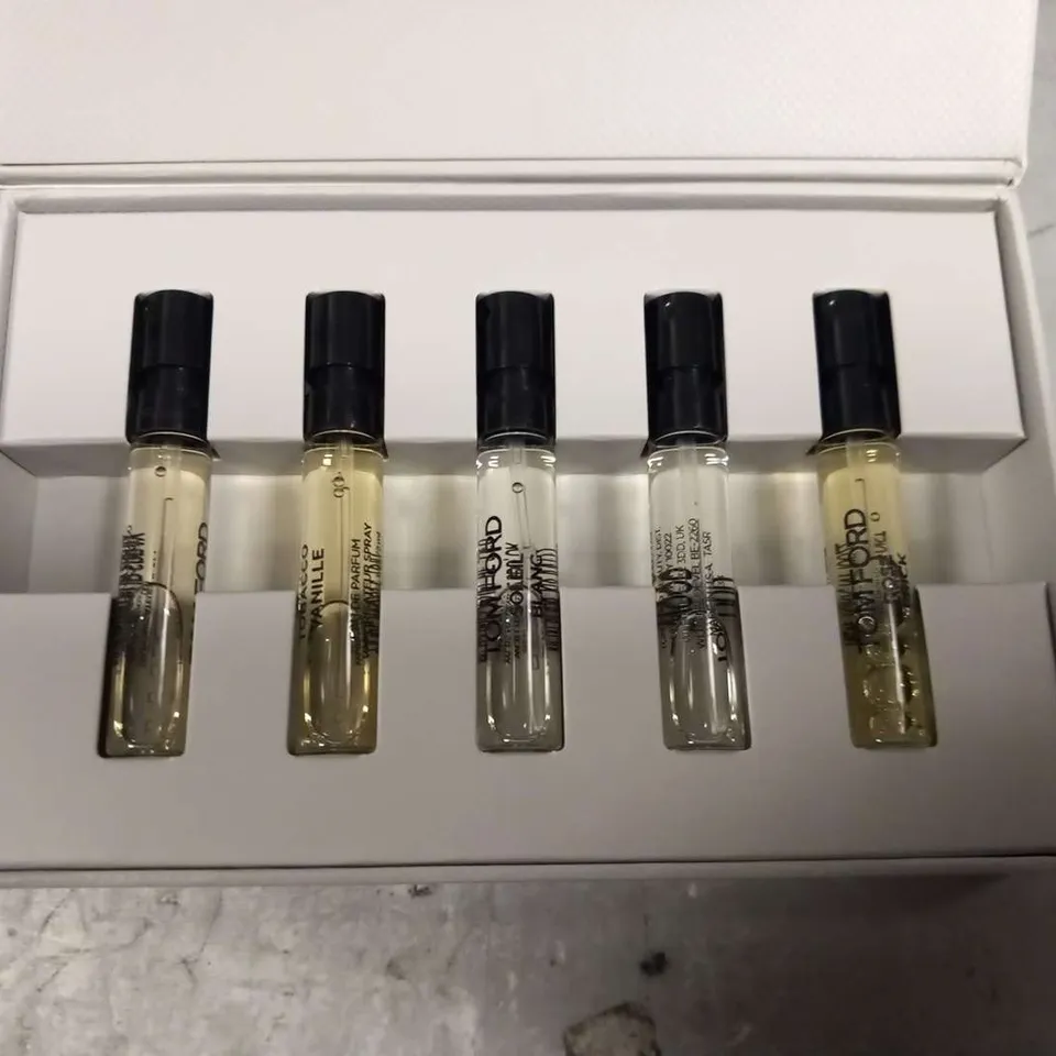 BOXED TOM FORD PRIVATE BLEND EAU DE PARFUM SCENTS SAMPLER SET