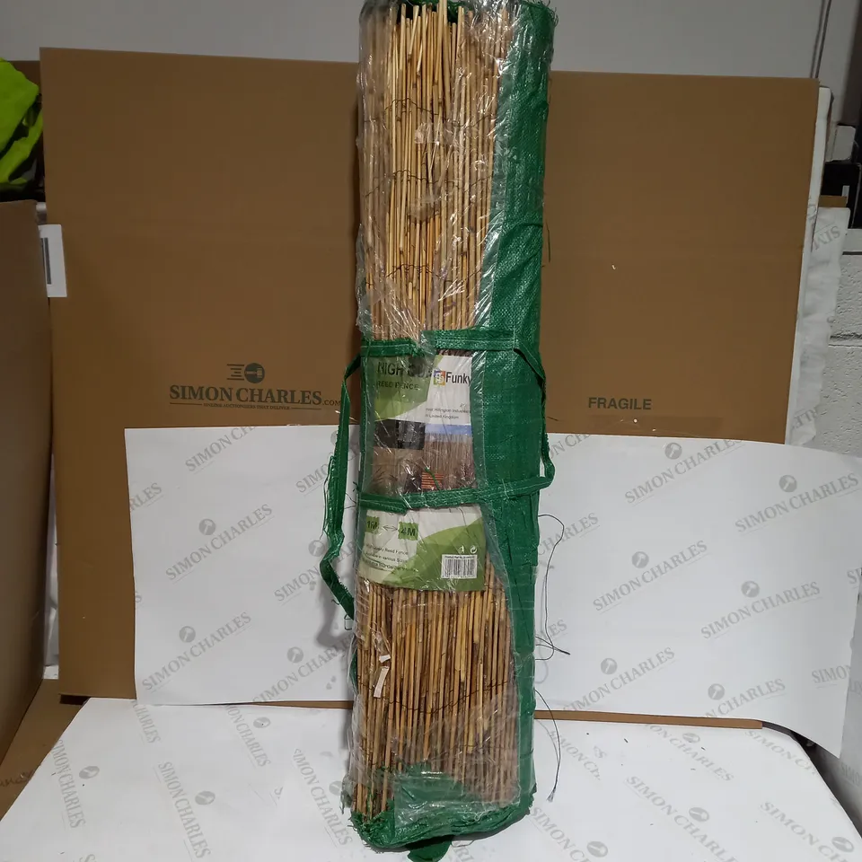 HIGH QUALITY REED FENCE 
