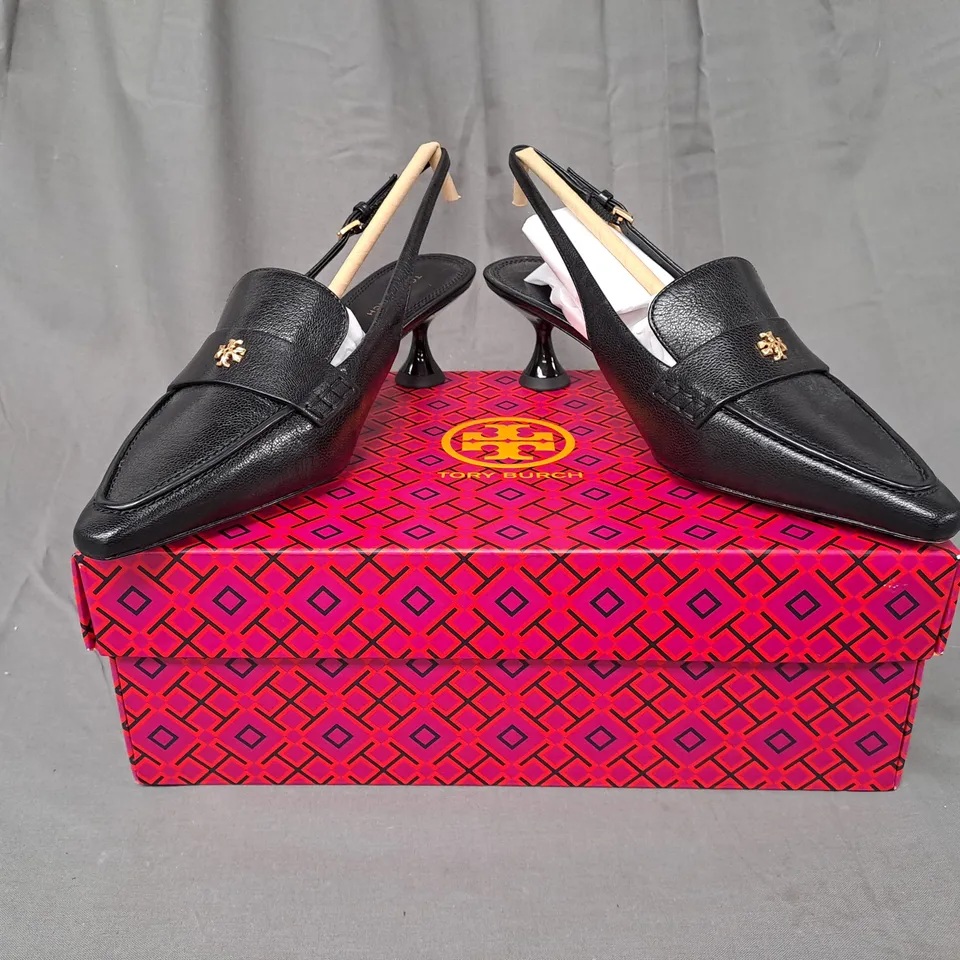 BOXED PAIR OF TORY BURCH BALLET SLINGBACK GOAT LEATHER SHOES IN BLACK US SIZE 6