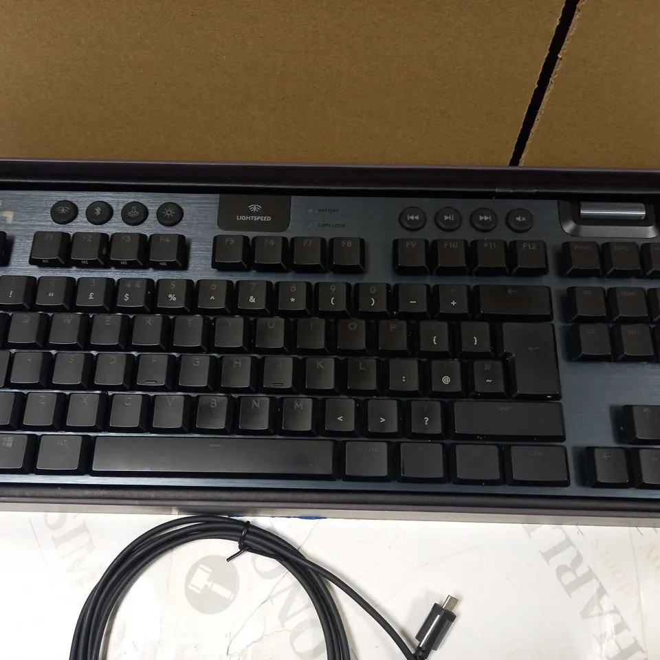 LOGITECH G915 TKL LIGHTSPEED WIRELESS RGB MECHANICAL GAMING KEYBOARD