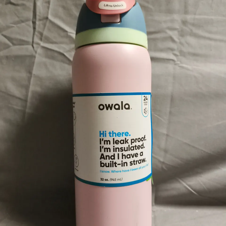 OWALA INSULATED WATER BOTTLE, 32 OZ (945 ML), PINK WITH BUILT-IN STRAW