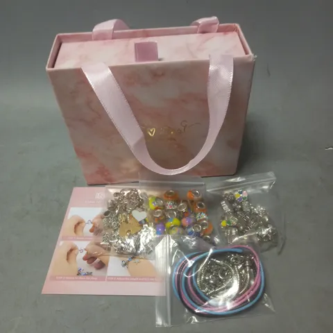 BOXED JEWELLERY MAKING KIT GIFT