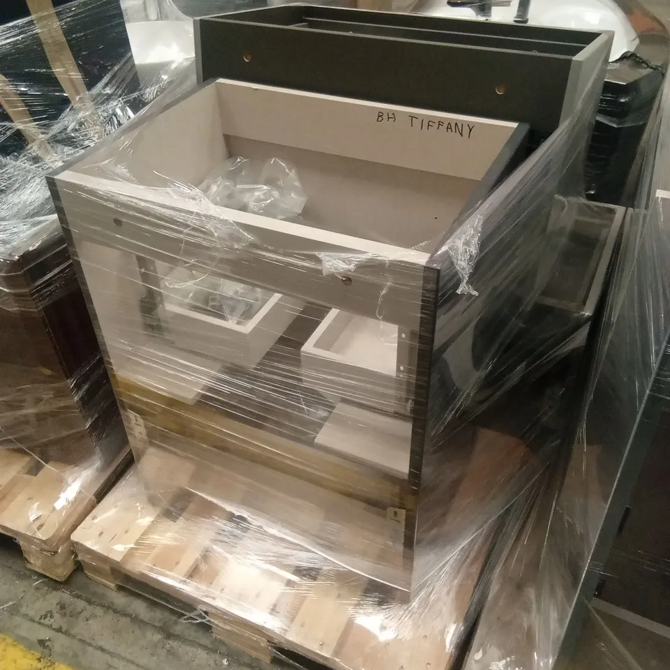 PALLET OF ASSORTED DESIGNER VANITY UNIT CARCASSES AND BASES