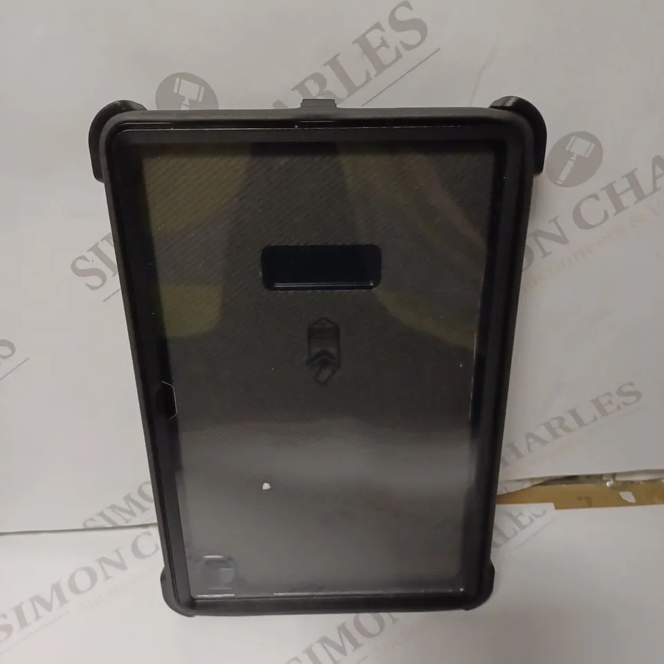OTTER BOX PROTECTIVE TABLET CASE - MODEL UNSPECIFIED 