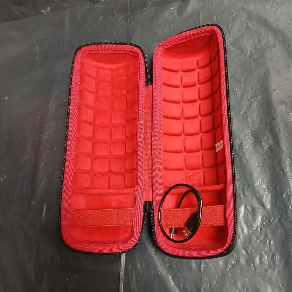 RED CYLINDRICAL PORTABLE BLUETOOTH SPEAKER