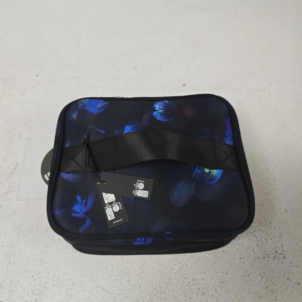 3 TIER COSMETIC STORAGE BAG
