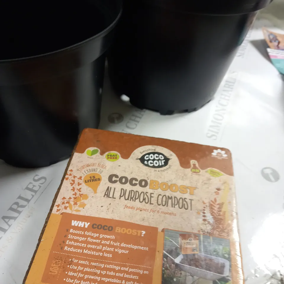 BOXED 3 X PLANT POT SET WITH COMPOST 