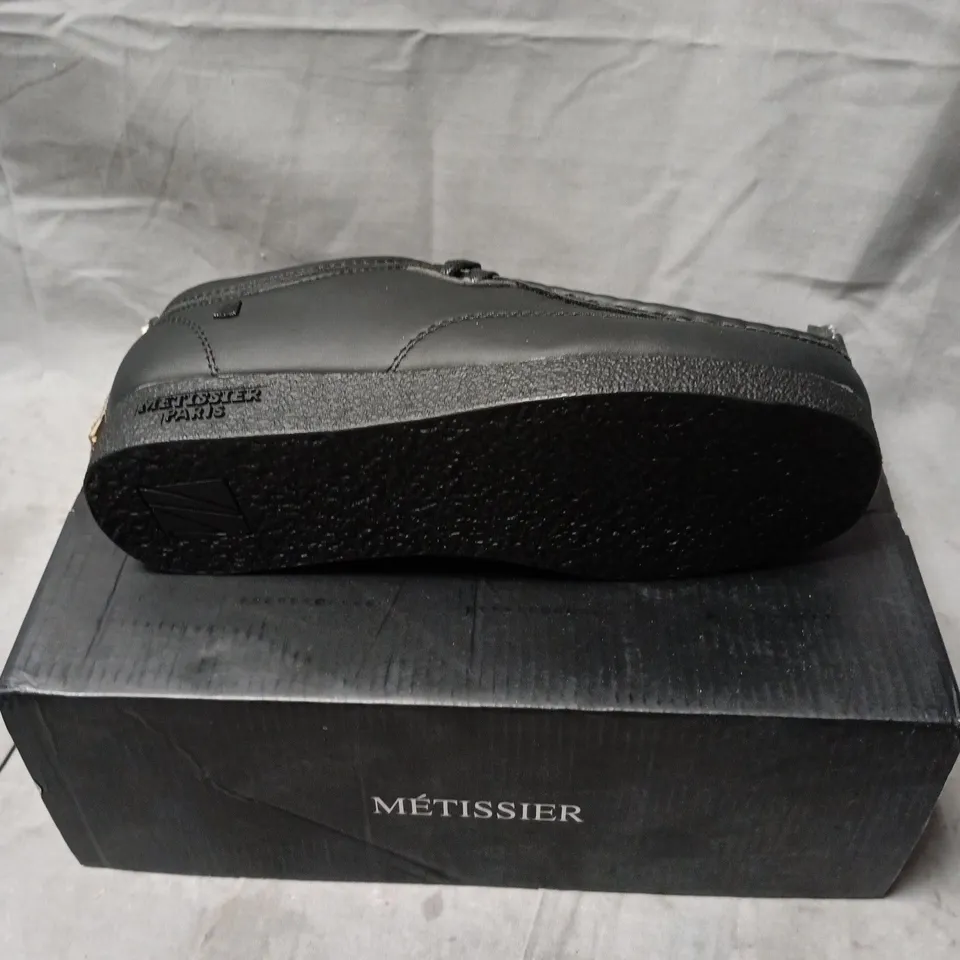 MÉTISSIER PARIS BLACK LEATHER LOAFERS – SIZE 4 BOXED