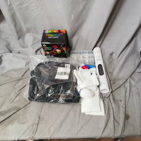 BOX OF APPROXIMATELY 30 ASSORTED HOUSEHOLD ITEMS INCLUDING SOCKS, LADIES TOP SIZE L/XL, FUSES KIT, SAGE AND CITRUS INCENSE, DISCO LED LIGHT ETC