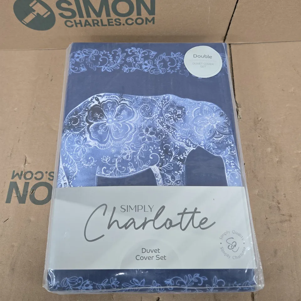 SIMPLY CHARLOTTE DUVET COVER SET – DOUBLE 