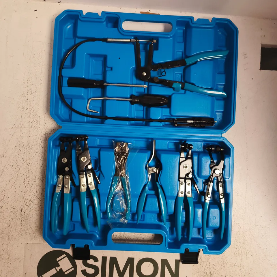 BOXED UNBRANDED 9-PIECE TUBE BUNDLE CLAMP KIT
