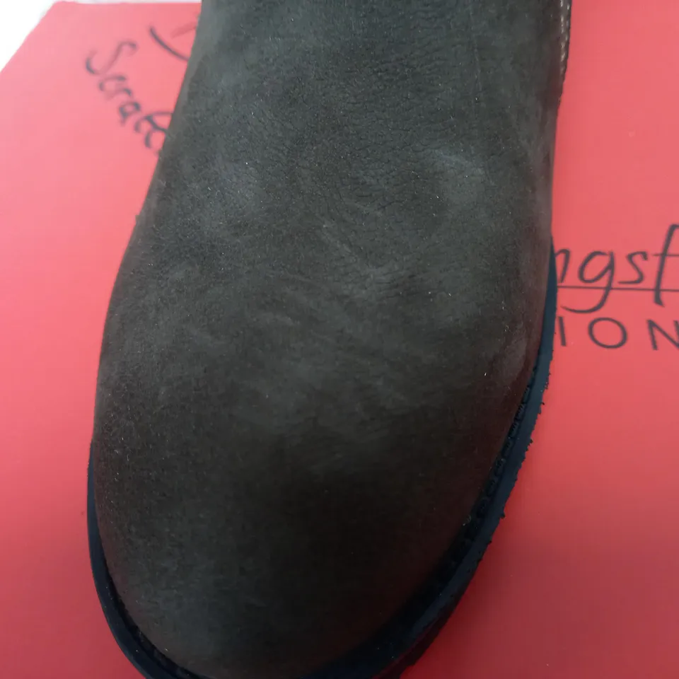 BOXED PAIR OF RUTH LANGSFORD CASUAL BOOTS, OAK - SIZE 7