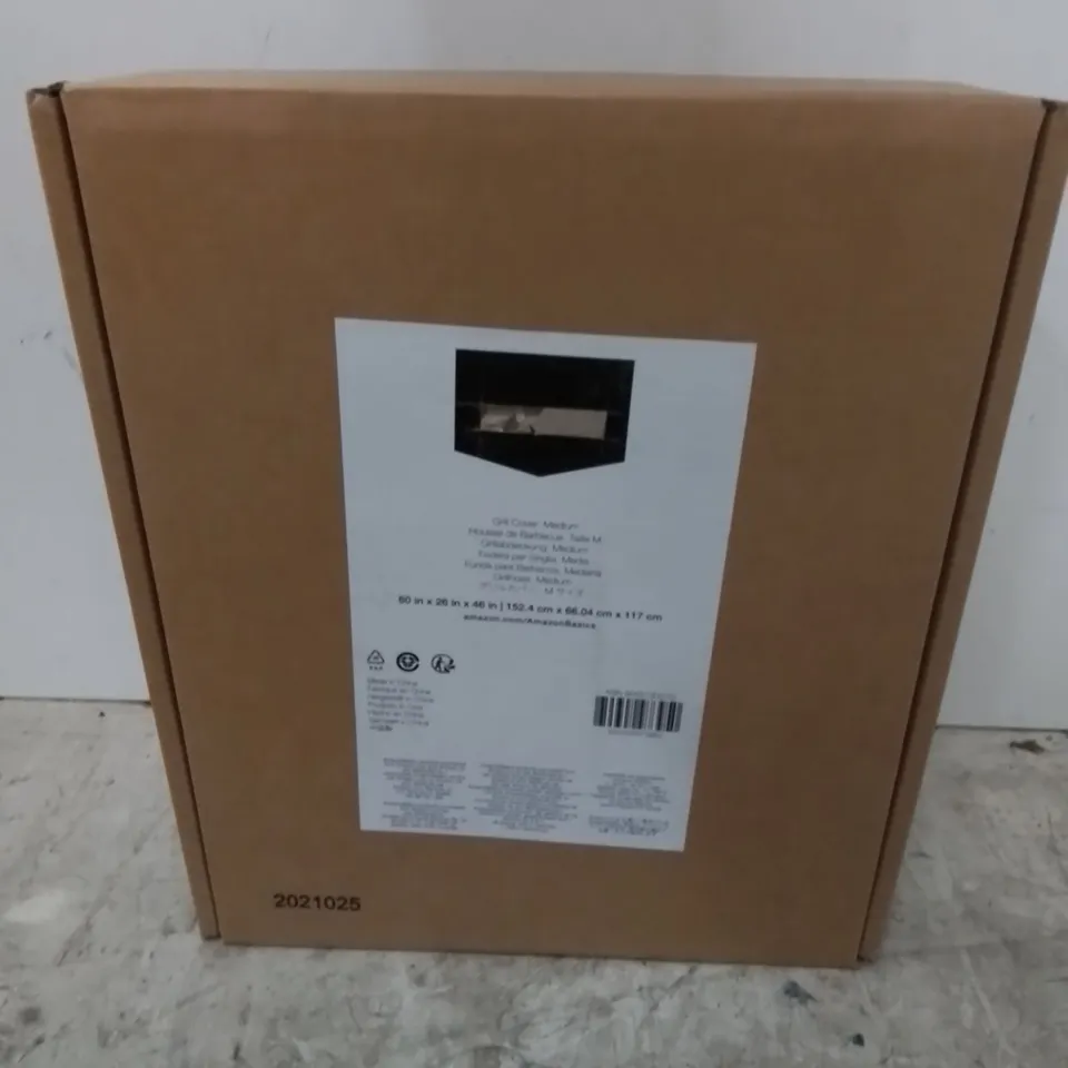 BOXED AMAZON BASICS GAS GRILL BARBECUE COVER MEDIUM 60"