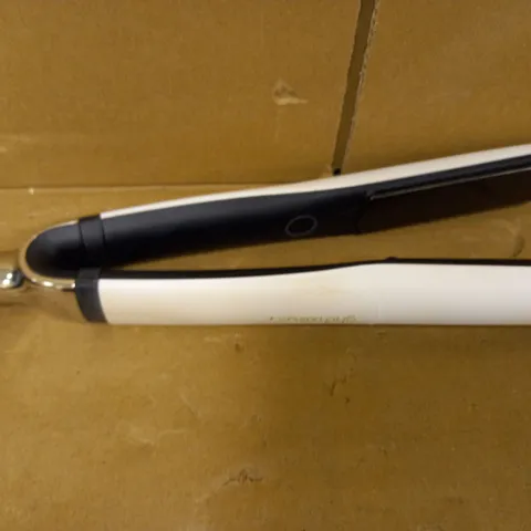 GHD PLATINUM+ STYLER PROFESSIONAL SMART HAIR STRAIGHTENERS