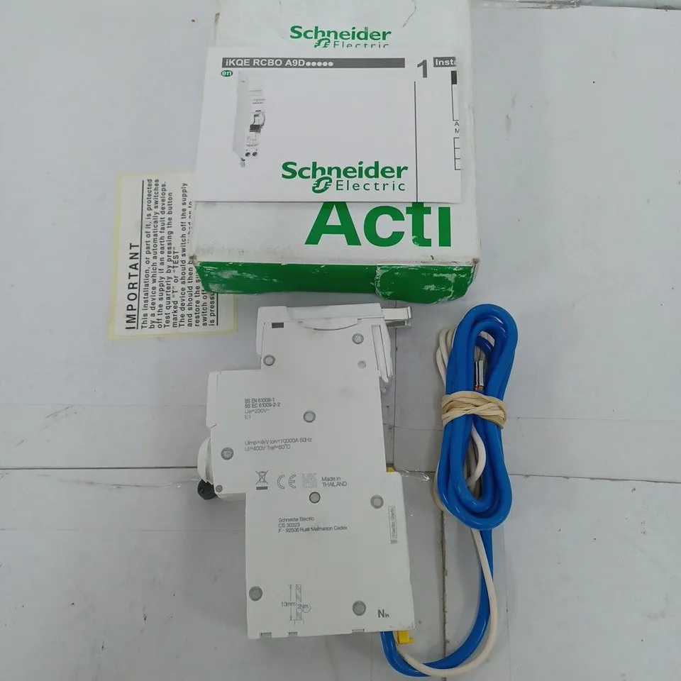 SCHNEIDER ELECTRIC ACTI9 AMP 1P+NS-C32A-30MA 