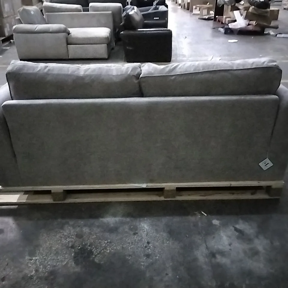 QUALITY DESIGNER 3-SEATER SOFA MESSINA