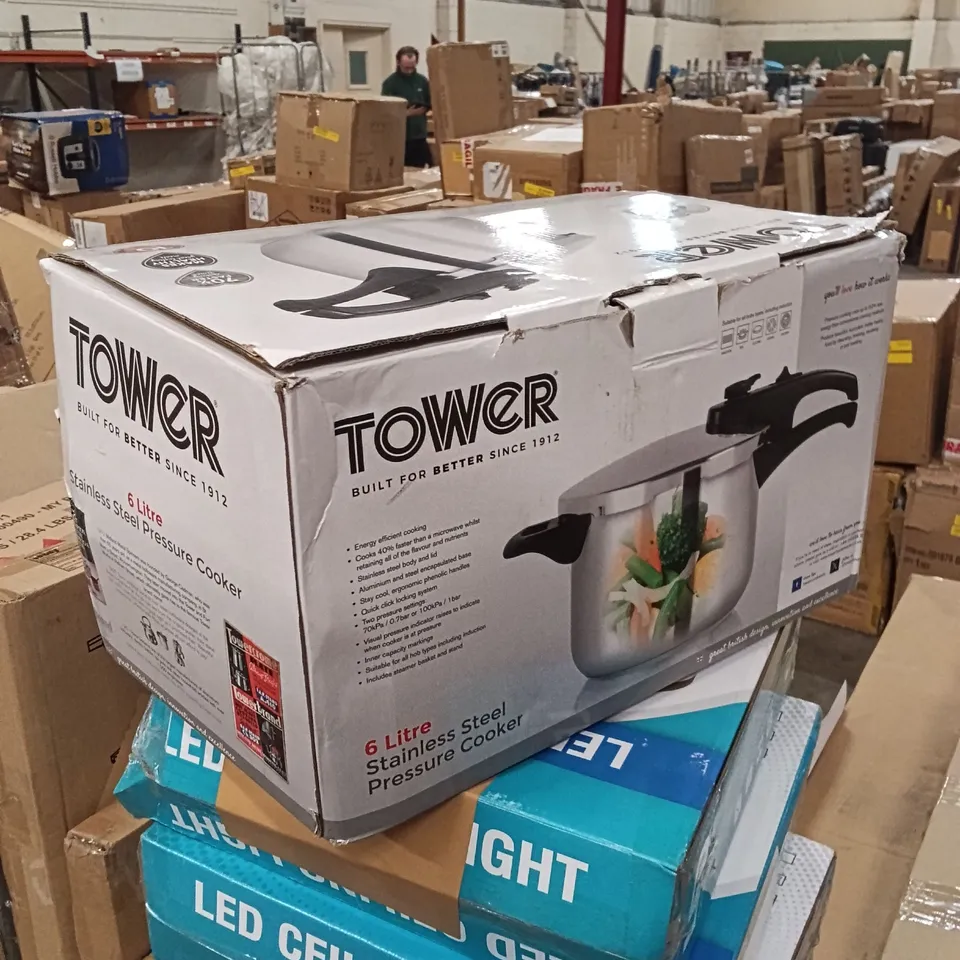 BOXED TOWER 6 LITRE STAINLESS STEEL PRESSURE COOKER (1 BOX)