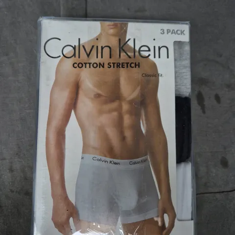CALVIN KLEIN COTTON STRETCH TRUNKS – 3 PACK, SIZE M