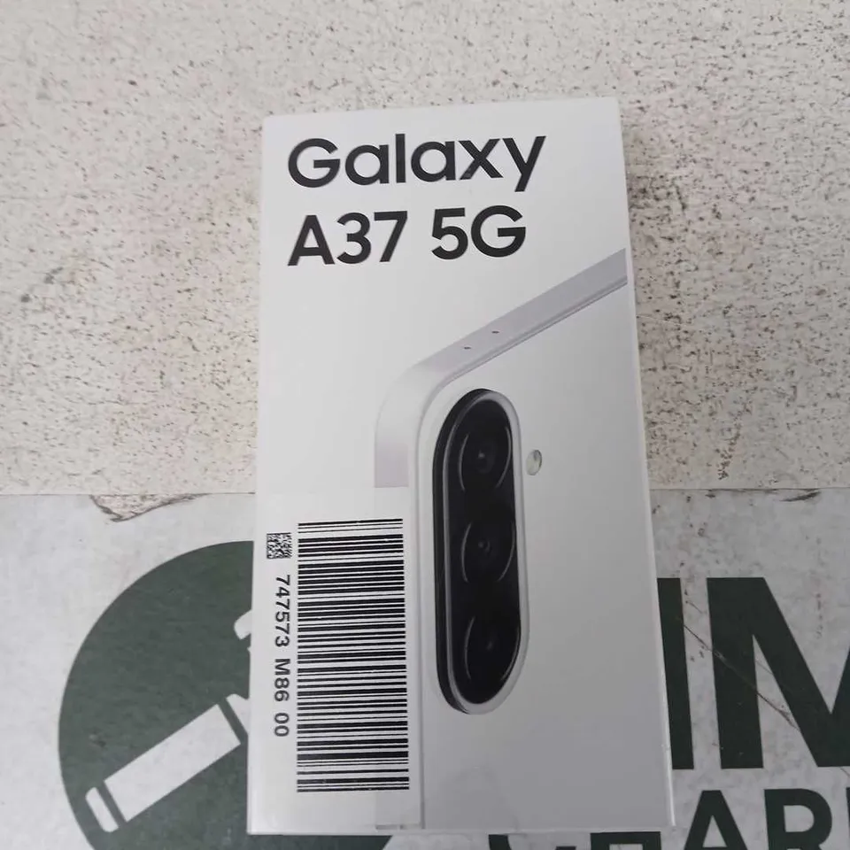 SAMSUNG GALAXY A37 5G SMARTPHONE – WHITE – BOXED