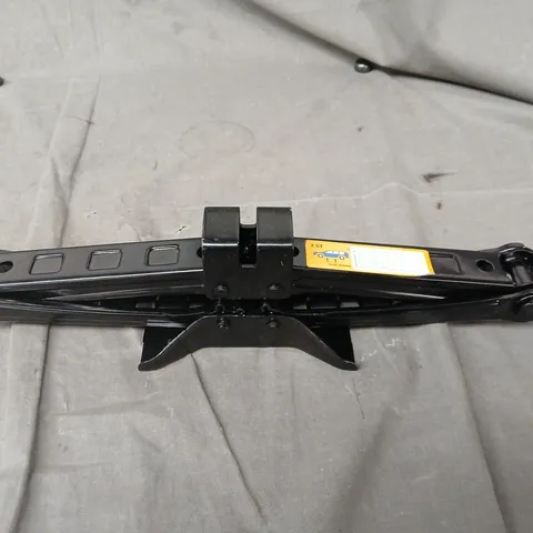 UNBRANDED 2.5 TON CAR JACK IN BLACK