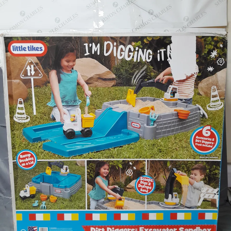 LITTLE TIKES DIRT DIGGERS EXCAVATOR SANDBOX  RRP £70