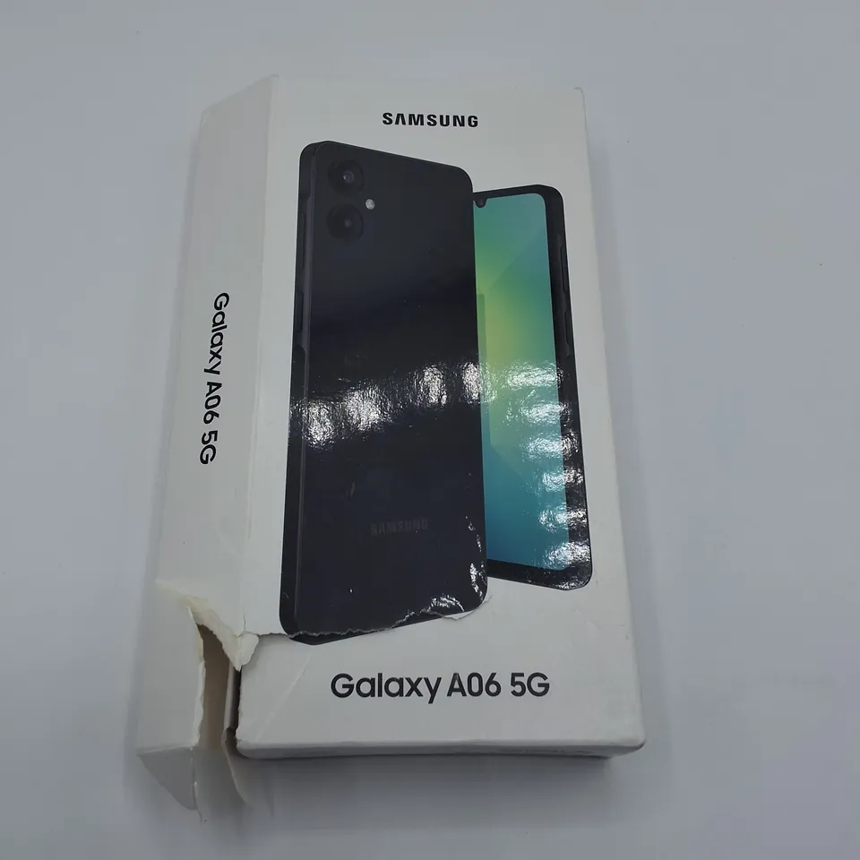 BOXED SAMSUNG GALAXY A06 5G 4GB/128GB IN BLACK - SM-A066M