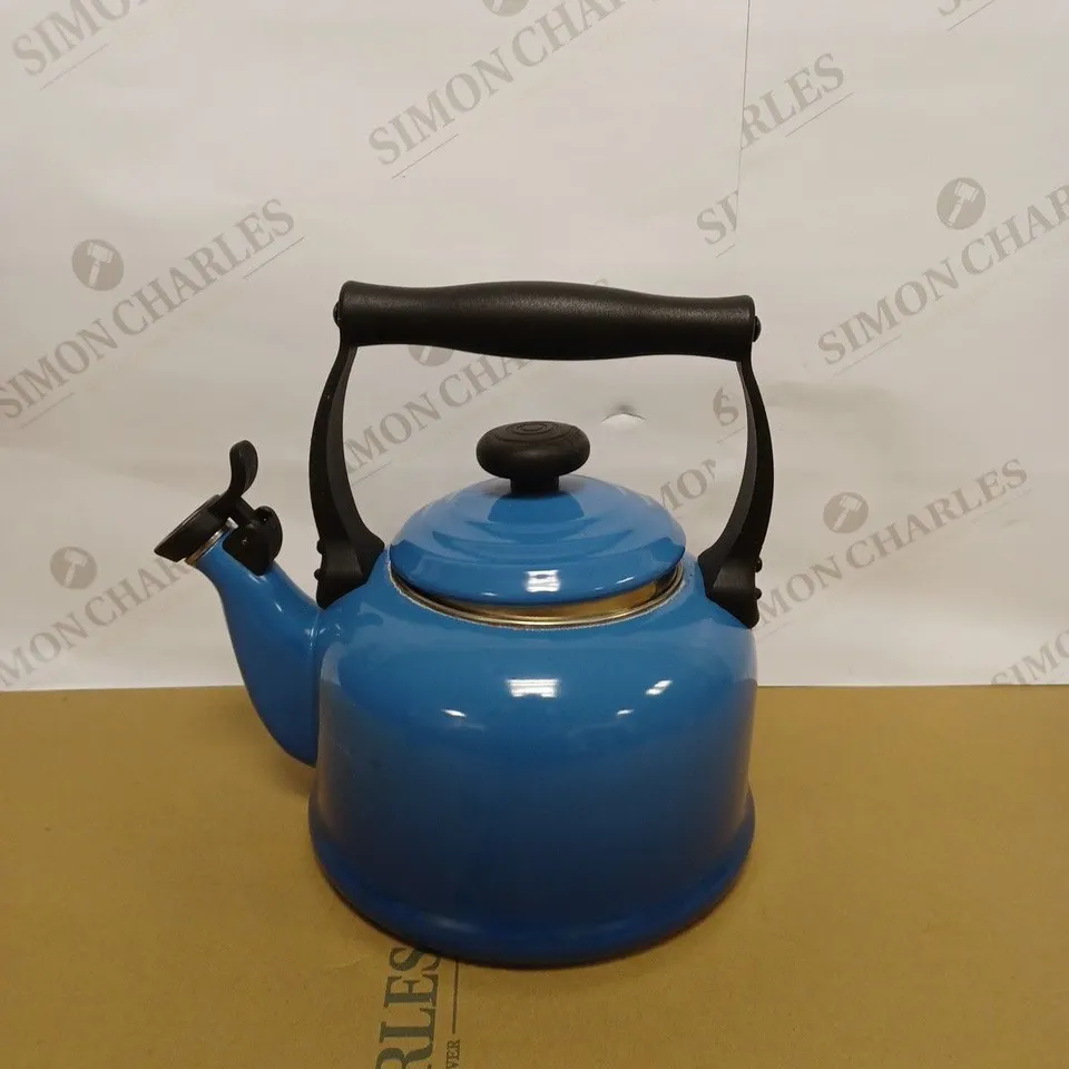 LE CREUSET TRADITIONAL STOVE-TOP KETTLE BLUE