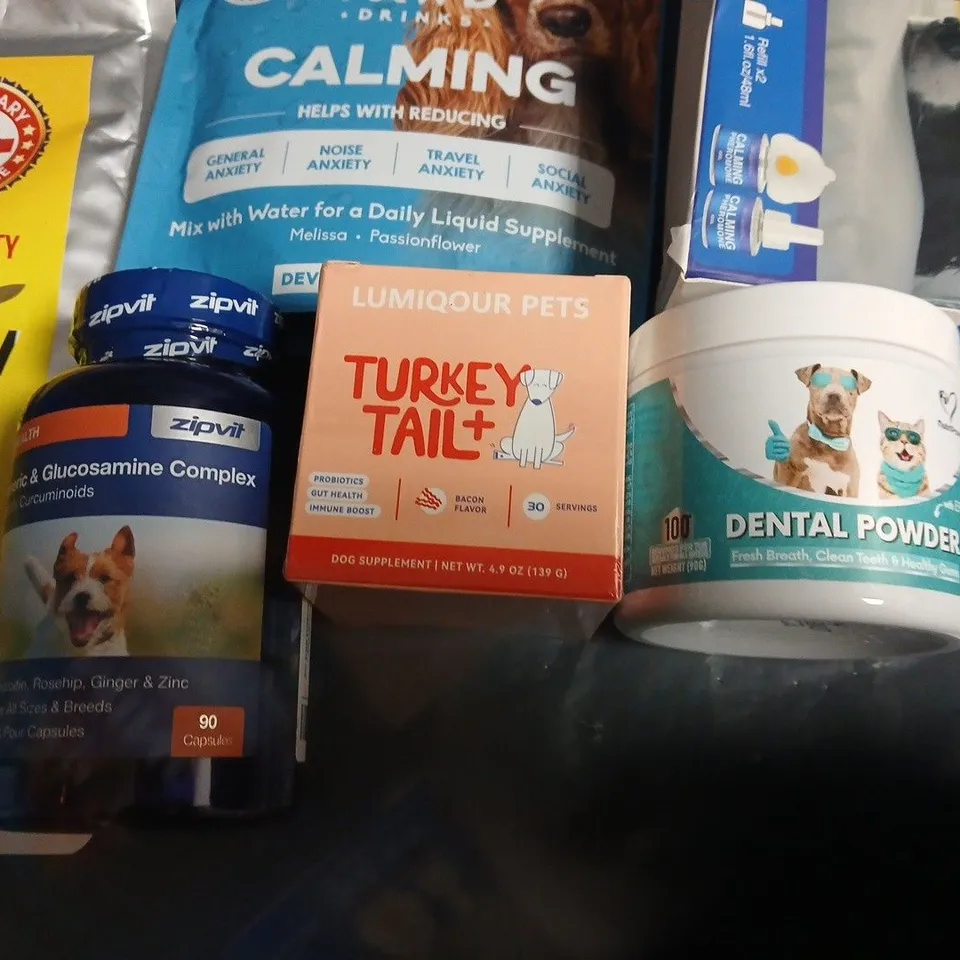 LOT OF 6 ASSORTED DOG CARE ITEMS TO INCLUDE DENTAL POWDER, LIQUID SUPPLEMENT AND TURKEY TAIL