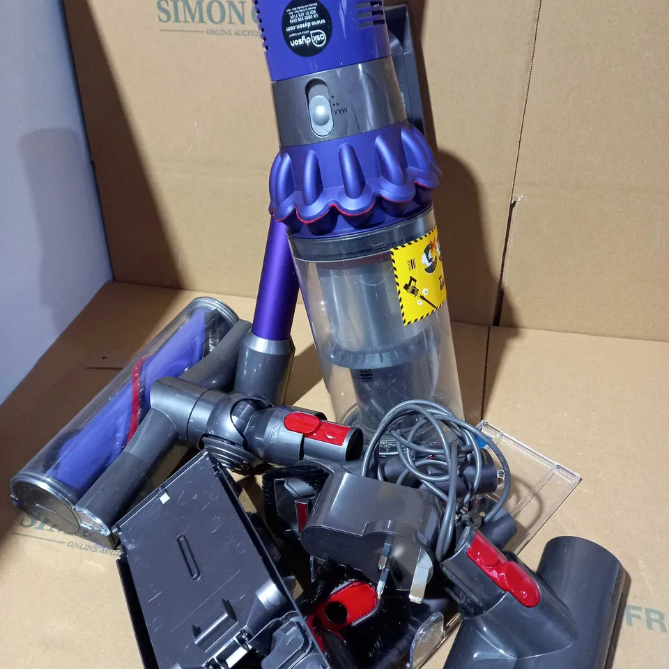 DYSON CYCLONE V10 ANIMAL VACUUM 