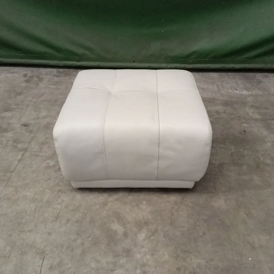 QUALITY DESIGNER ITALIAN MADE BOCCIONI RECTANGULAR LEATHER FOOTSTOOL