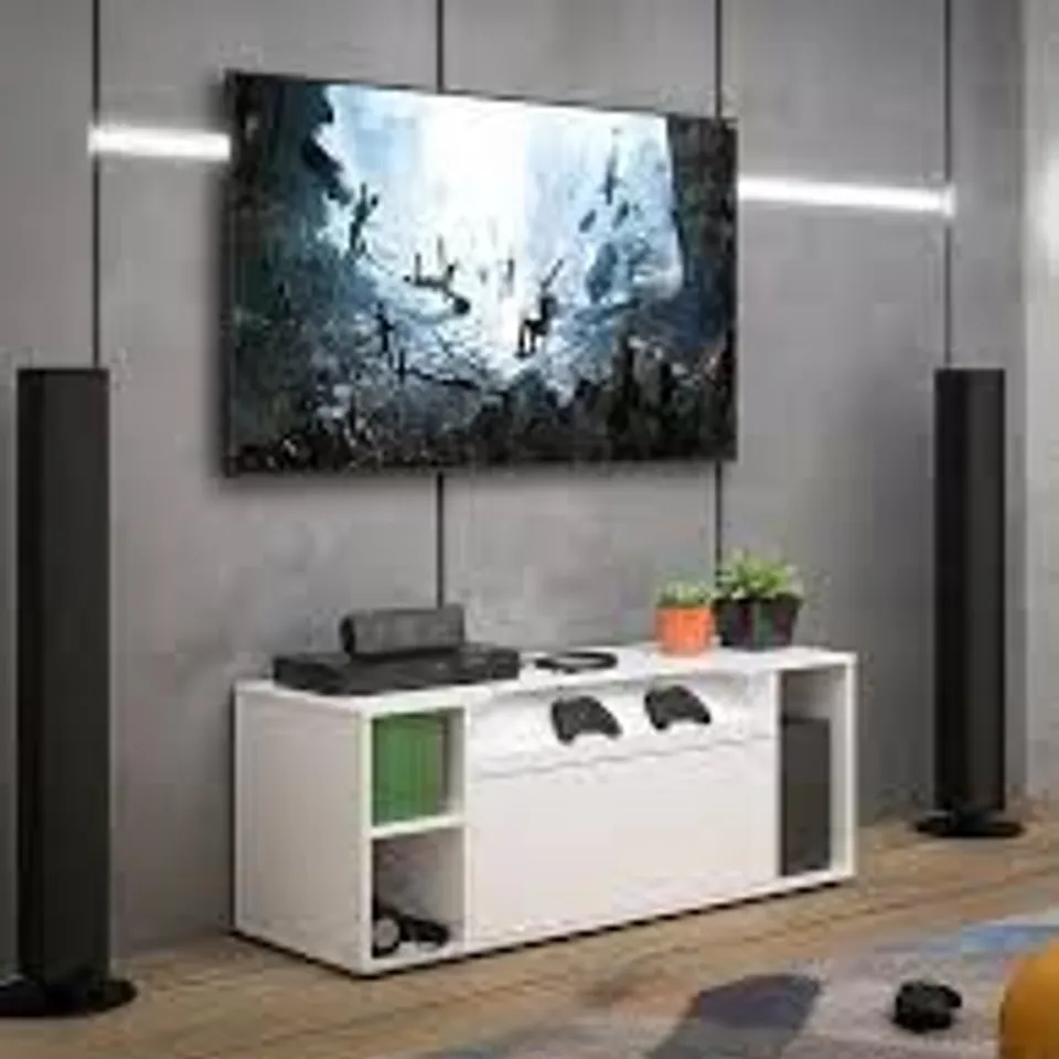 BRAND NEW BOXED DYLAN WALL MOUNTED MEDIA/GAMING UNIT - WHITE (1 BOX)