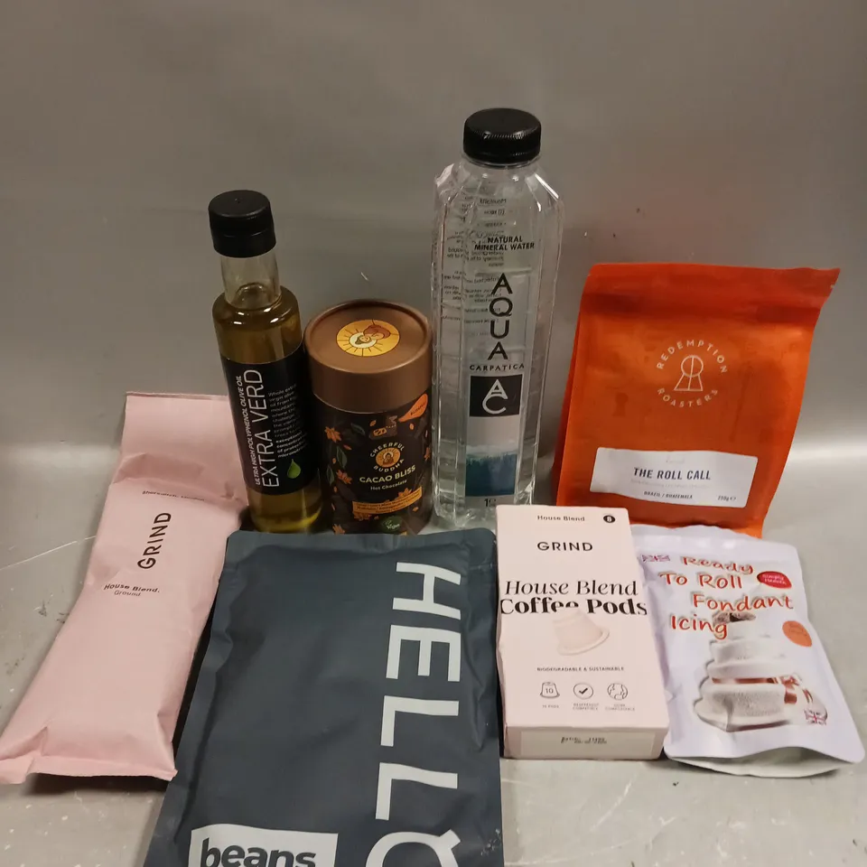 APPROXIMATELY 15 ASSORTED FOOD/DRINK PRODUCTS TO INCLUDE GRIND COFFEE PODS, CACAO BLISS HOT CHOCOLATE, FONDANT ICING ETC 