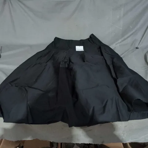 ZARA BLACK SKIRT – UK M (US M)