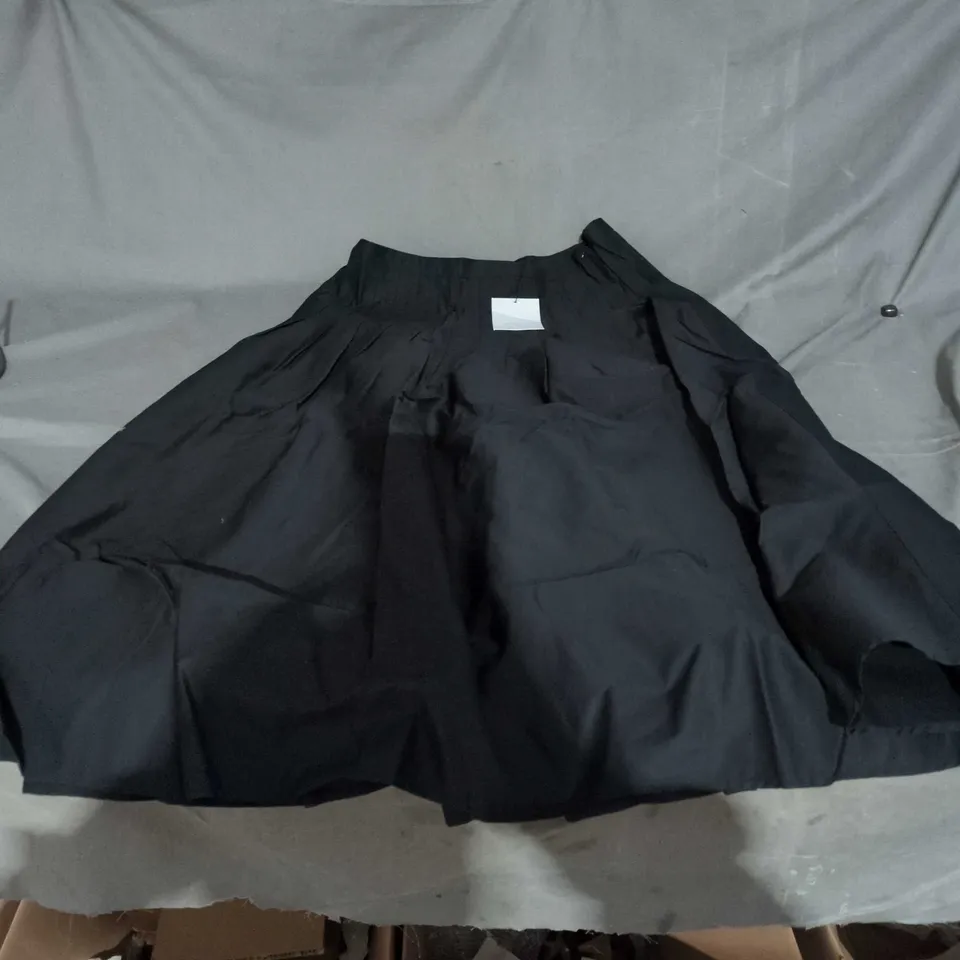 ZARA BLACK SKIRT – UK M (US M)