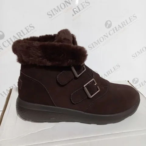 SKECHERS ON THE GO WINTER FLING BOOT - UK 5